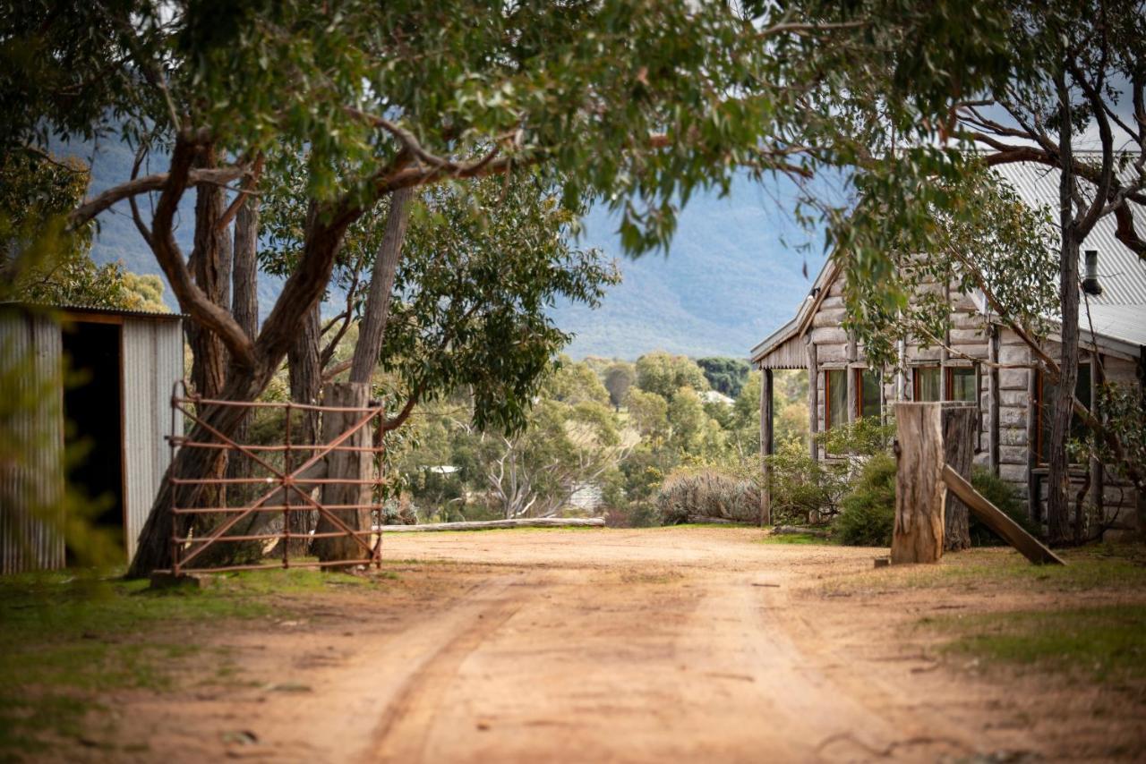 Grampians Pioneer Cottages Halls Gap Exterior photo
